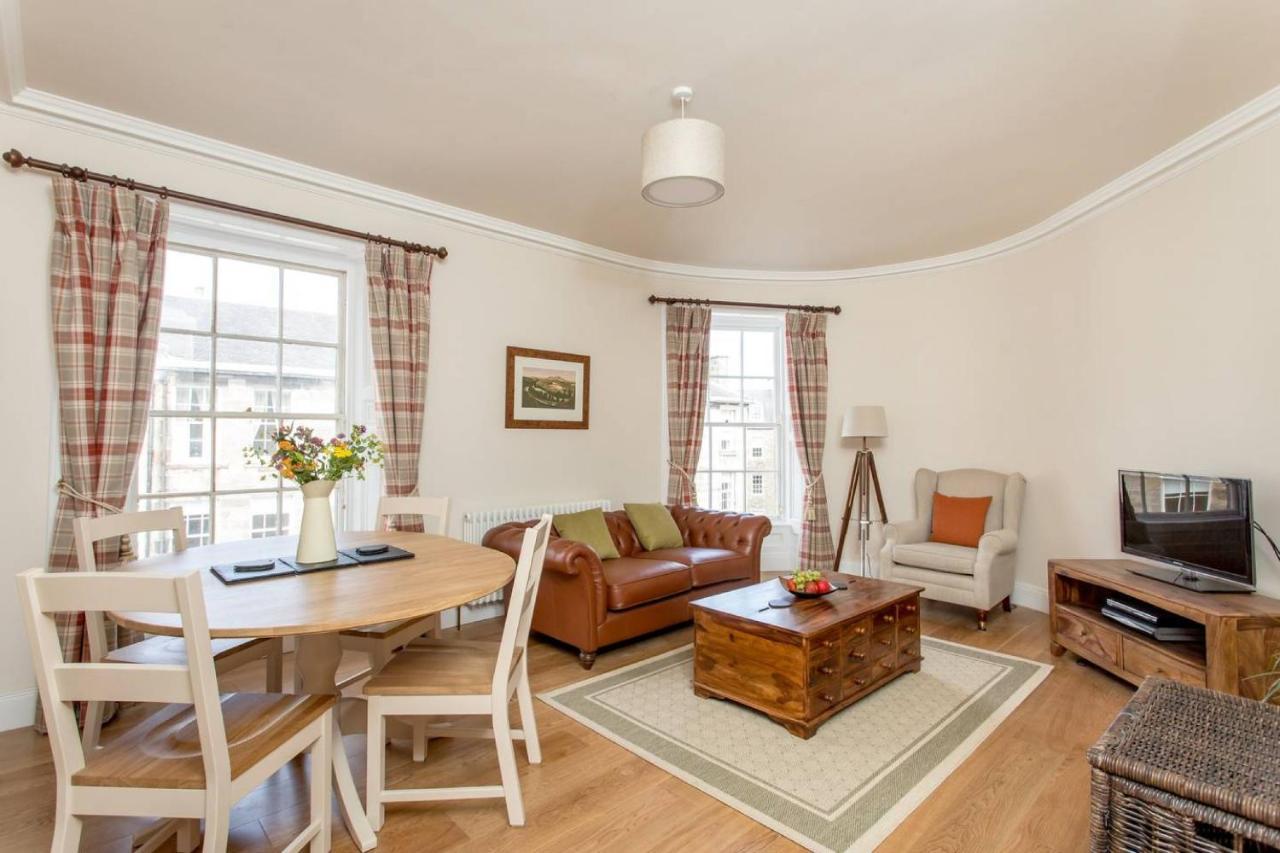 Joivy Stylish Apt In Trendy New Town Location EDI Exterior foto
